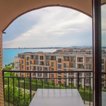 - Grand Appartement Sveti Vlas